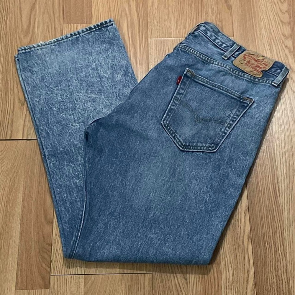 Levi's 501 Men’s 38x32 (38x31) Straight Fit Jeans Light Blue Denim Button Fly